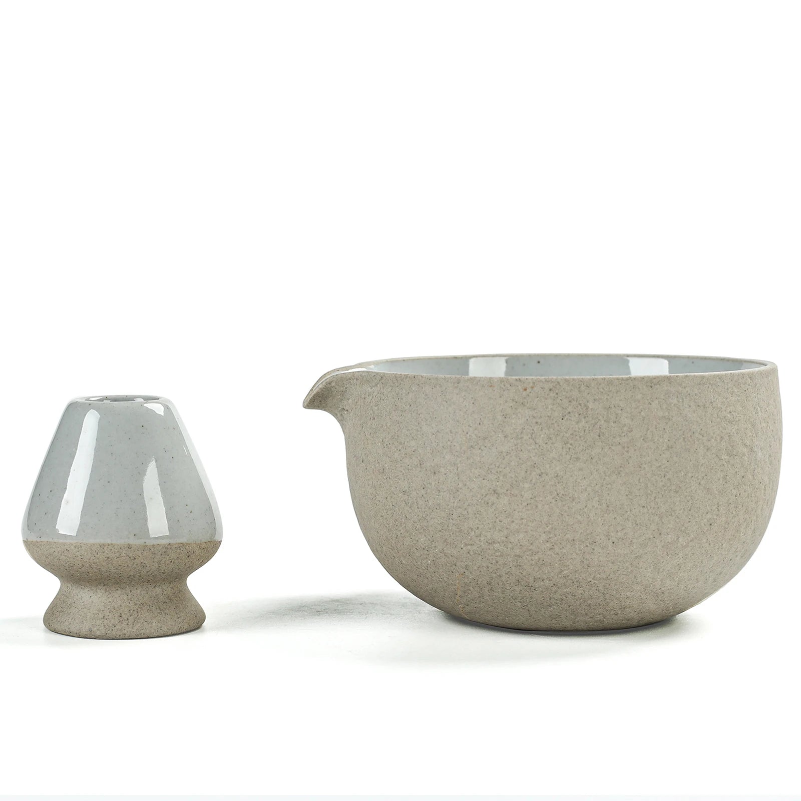 http://www.teanagoo.com/cdn/shop/products/K12_Ceramic_Matcha_Bowl_and_ceramic_whisk_holder.jpg?v=1662100641