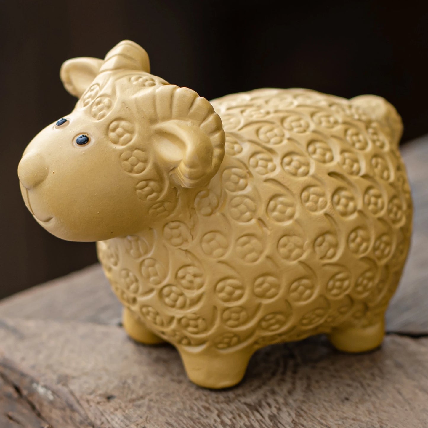 Yellow Sheep Teapet