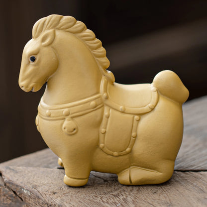 Yellow Horse Teapet