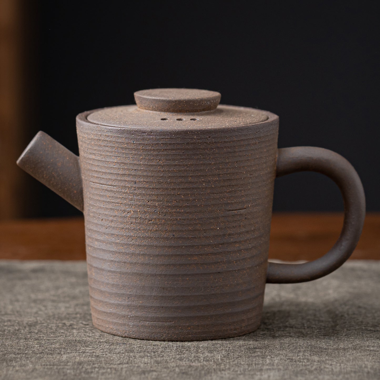 Rough Round clay teapot 160ml