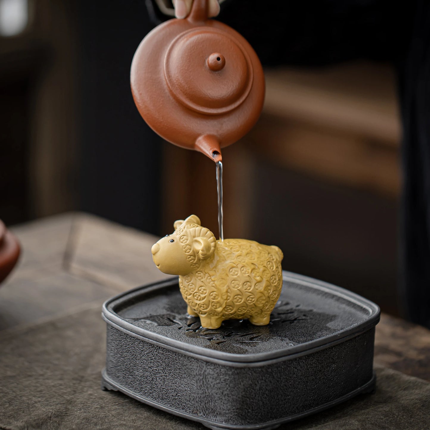 Yellow Sheep Teapet