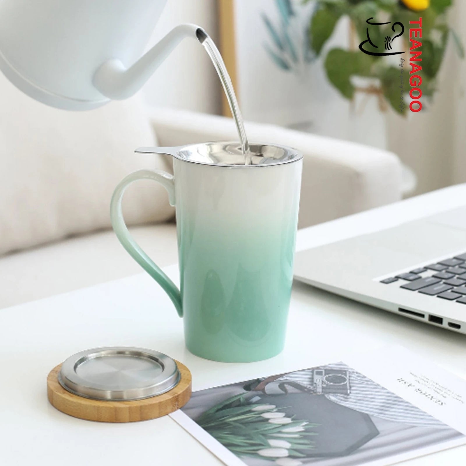 Porcelain Gradient Color Brewing Tea Mug with Lid, Turquoise