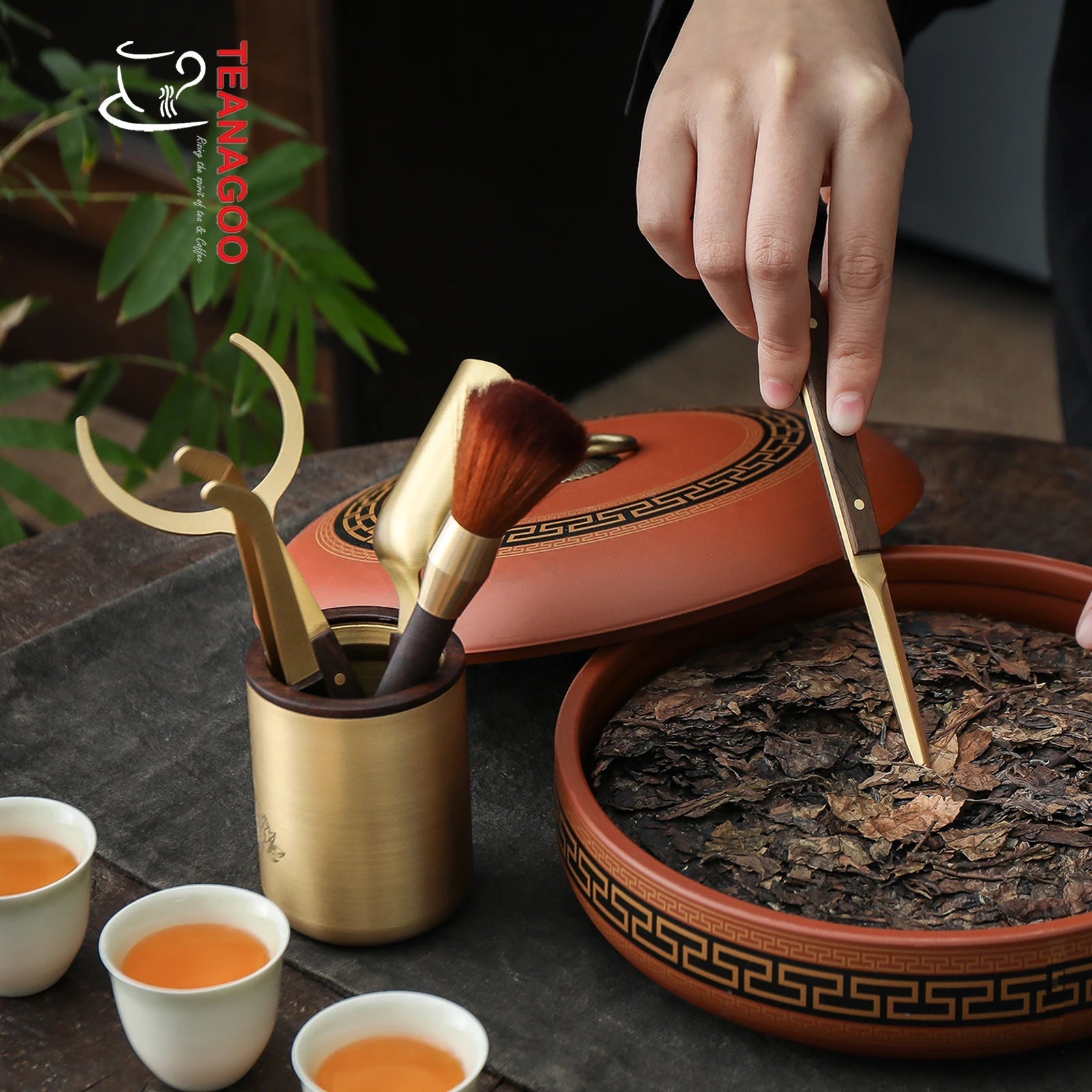 https://www.teanagoo.com/cdn/shop/products/Chinese_Tea_Ceremony_New_Kungfu_Tea_Set_Accessories_Natural_Tea_Tool_Set_LJZ01-02.jpg?v=1668492877&width=1946