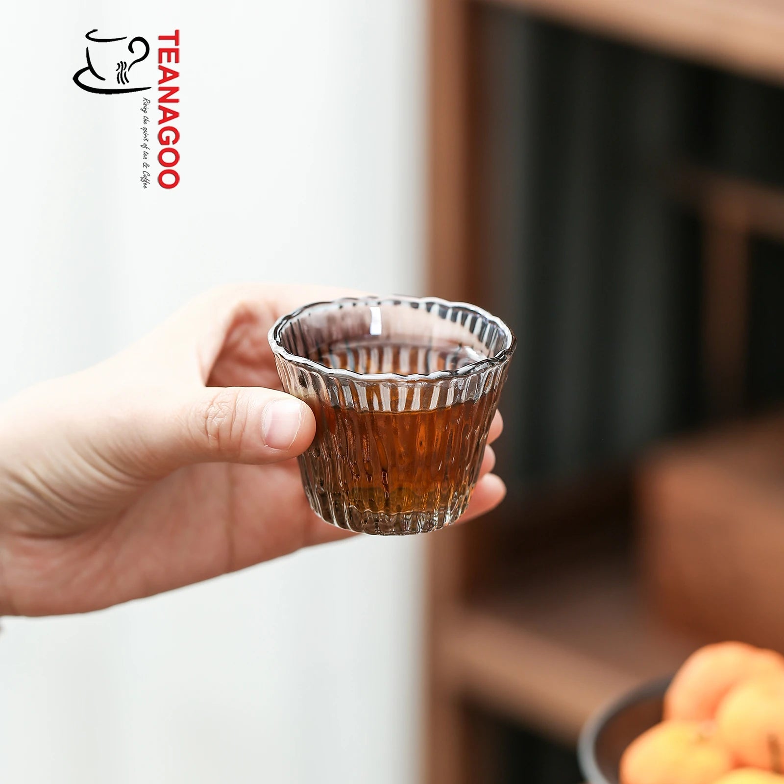 https://www.teanagoo.com/cdn/shop/products/Heat_Resistant_Glass_Tea_Cup_Handmade_Gongfu_Teaware_CUP_13-2.jpg?v=1672022912&width=1946