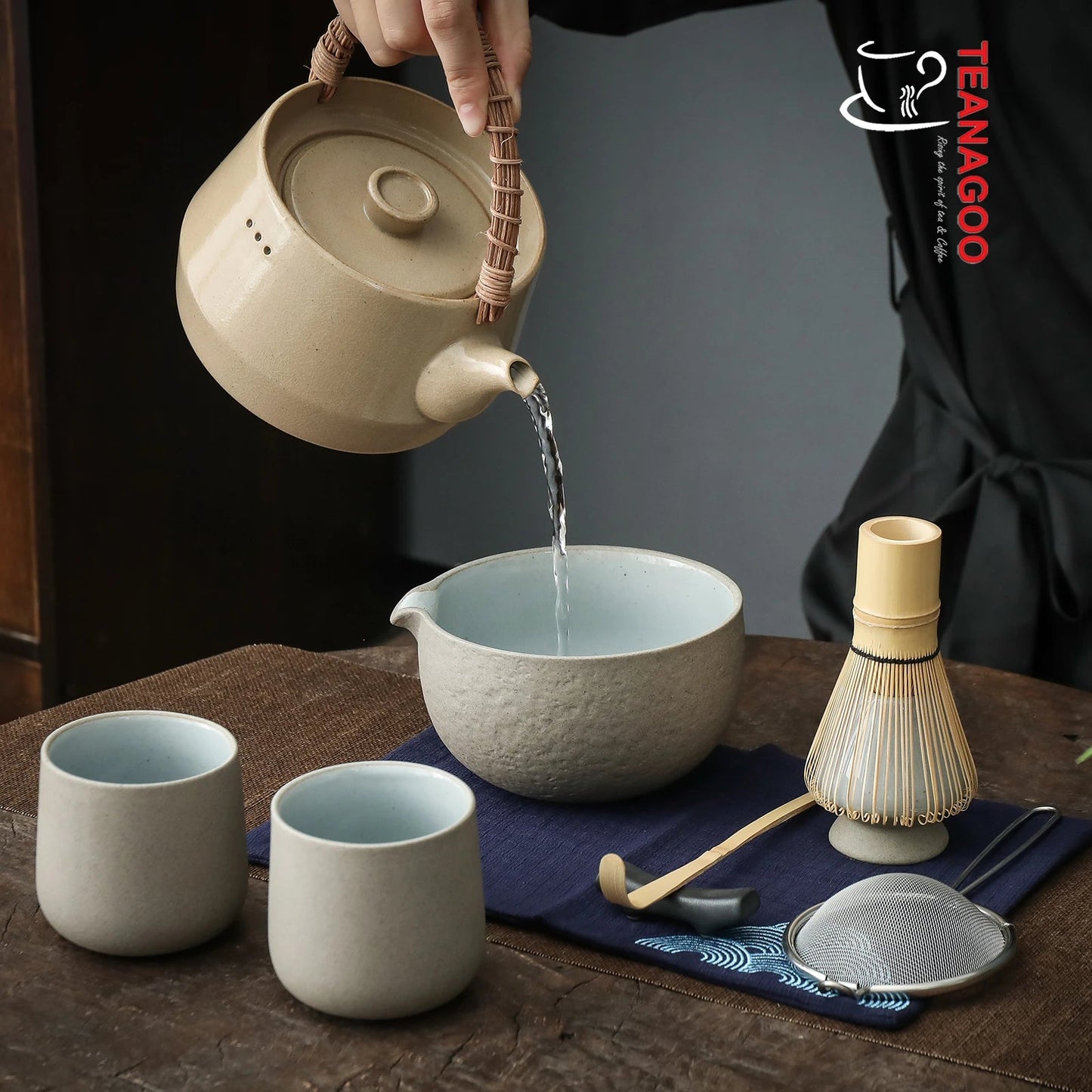 https://www.teanagoo.com/cdn/shop/products/S2-2_Japanese_Matcha_Ceremony_Set_10pcs_matcha_bowl_bamboo_whisk_and_whisk_holder_set_and_2cups.jpg?v=1665391881&width=1445